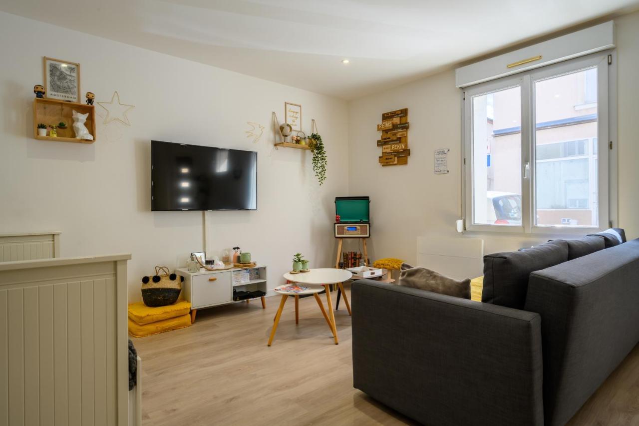 La Petite Champenoise Apartment Reims Bagian luar foto